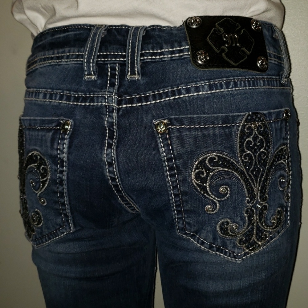 Miss Me Womans Size 28 skinny/long